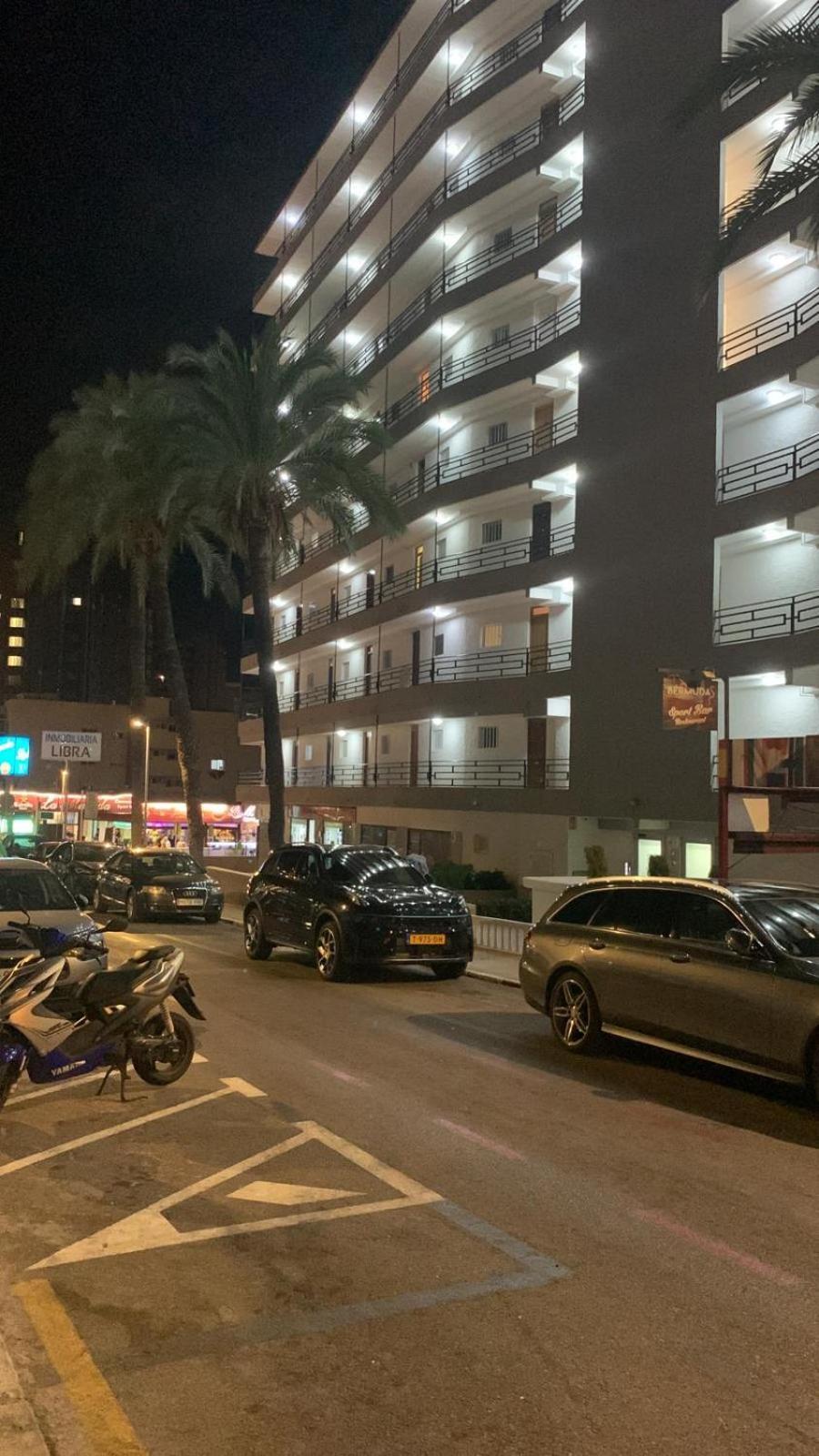 Happy Loix Wifi Aa Garage Pool Appartement Benidorm Buitenkant foto